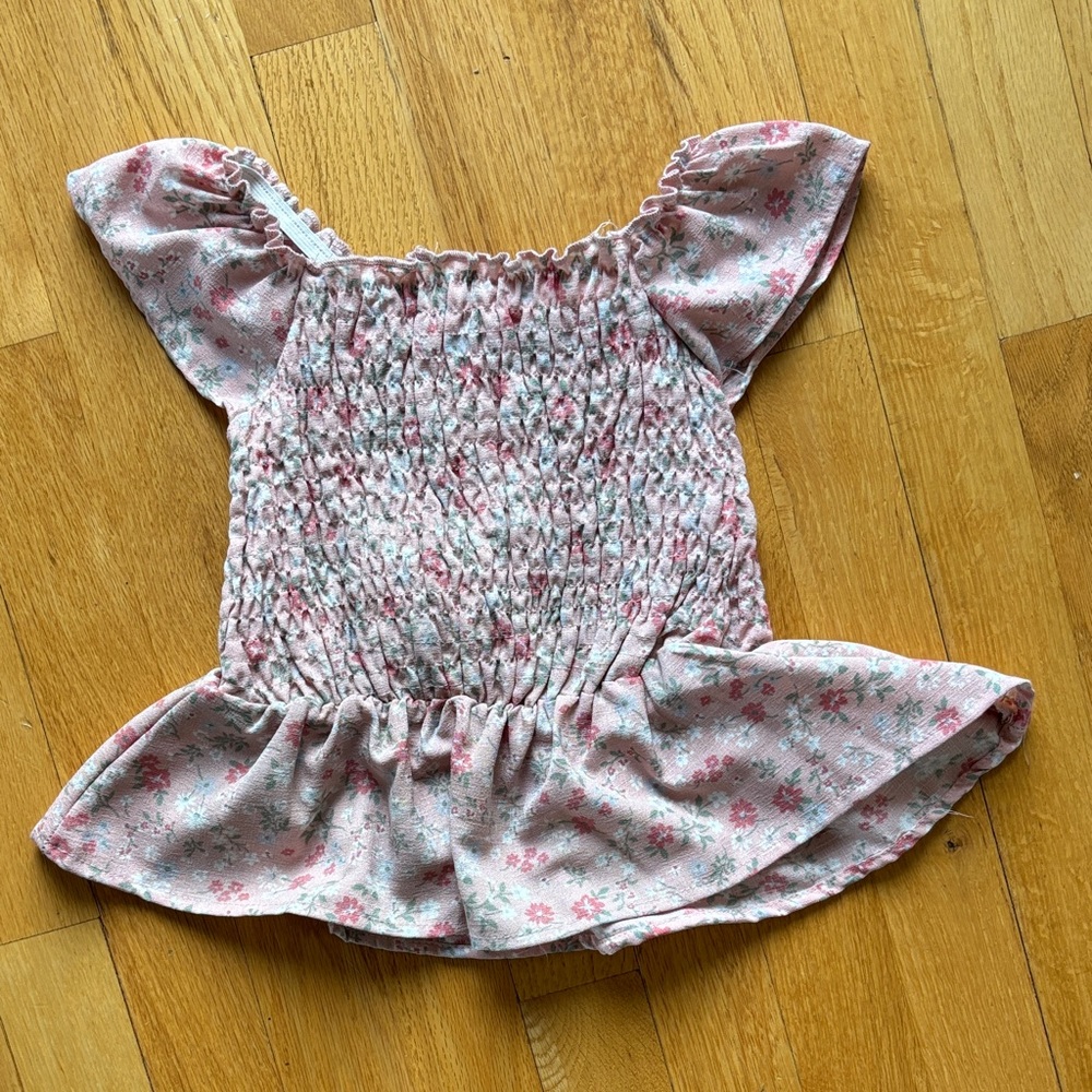 Girls size 5 Little Lass Pink Floral Smocked Blouse